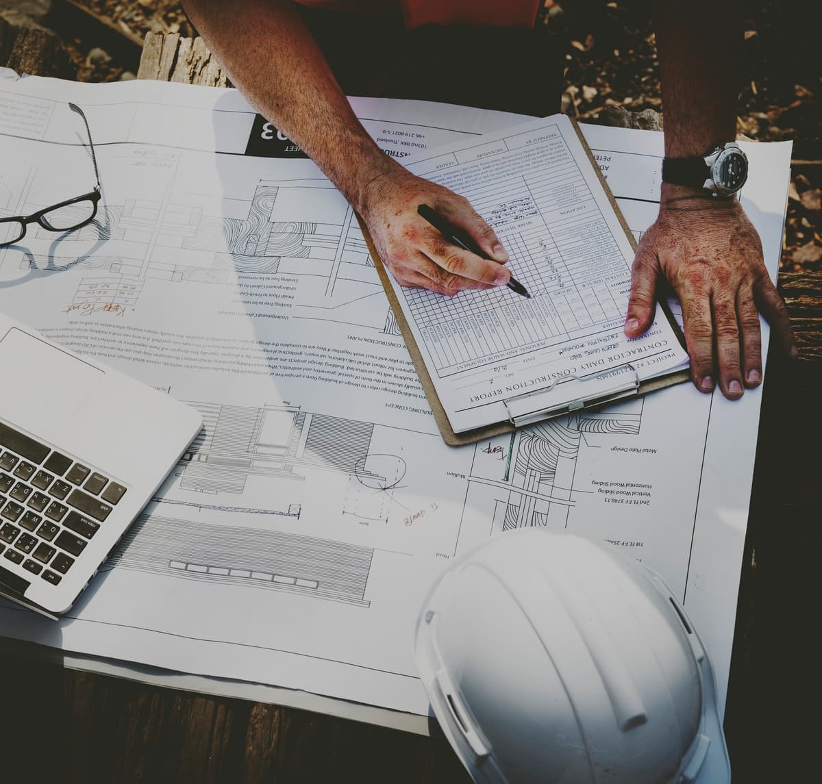 قوانین نظام مهندسی برق ساختمان